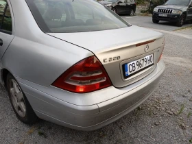 Mercedes-Benz C 220, снимка 8
