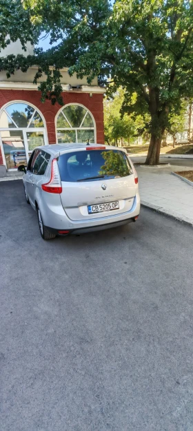 Renault Grand scenic 2.0 DCI  6+ 1 места, снимка 5