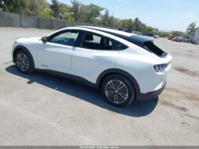 Ford Mustang Mach-E Select / AWD, снимка 3