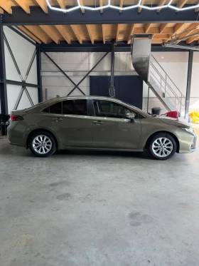 Обява за продажба на Toyota Corolla 1.5  ~34 000 лв. - изображение 5