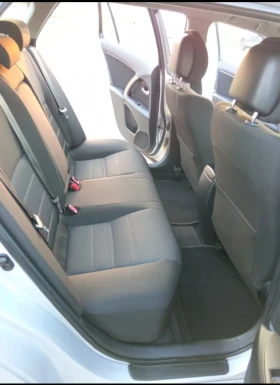 Toyota Avensis, снимка 9