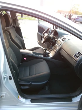 Toyota Avensis, снимка 7