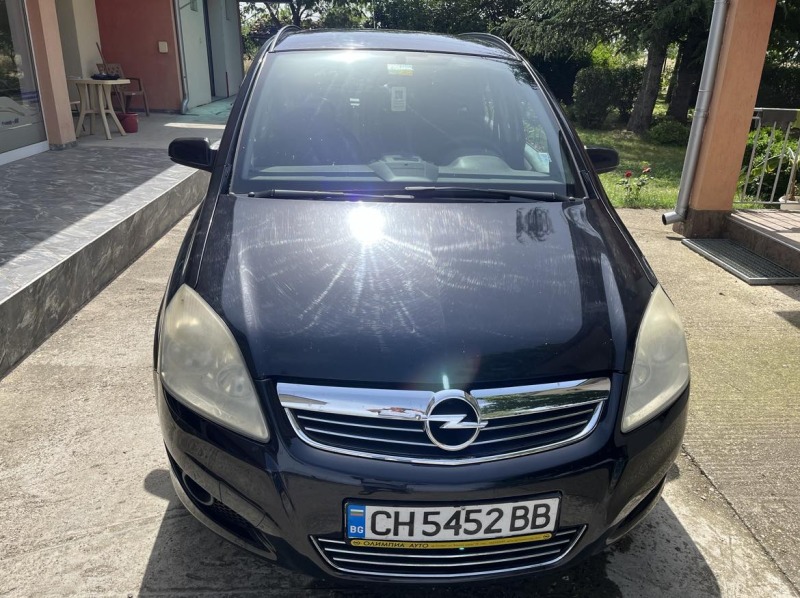 Opel Zafira, снимка 1 - Автомобили и джипове - 46183655