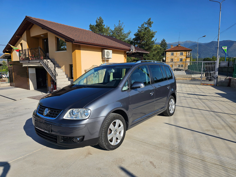 VW Touran 7 места, снимка 2 - Автомобили и джипове - 46771823