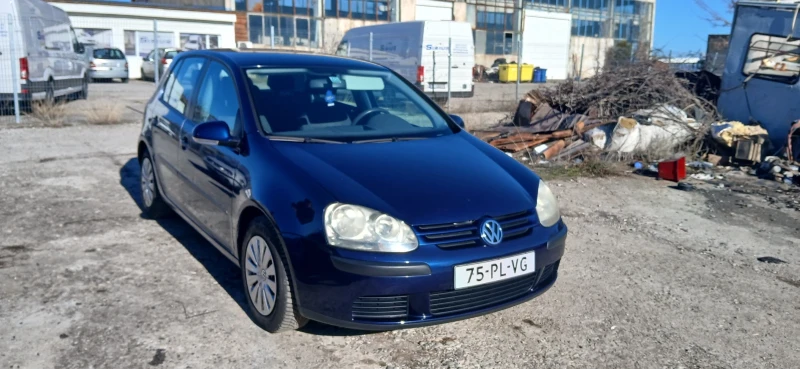 VW Golf, снимка 1 - Автомобили и джипове - 48376635