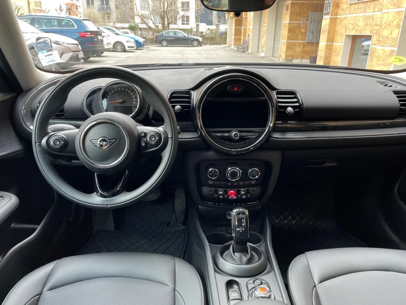 Mini Clubman 1.5 AWD, снимка 15 - Автомобили и джипове - 49130636