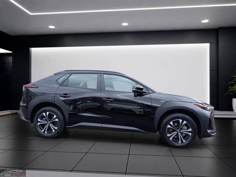 Toyota bZ4X 204HP/COMFORT/LED/CAM/NAVI/ACC/SMART-KEY/198vpr, снимка 3 - Автомобили и джипове - 49812472