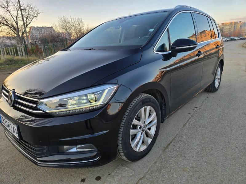 VW Touran, снимка 9 - Автомобили и джипове - 53025680