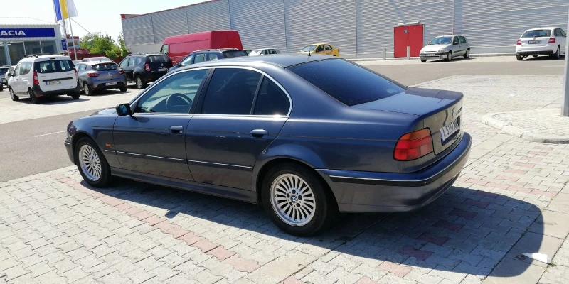 BMW 525 tds, снимка 2 - Автомобили и джипове - 52375143