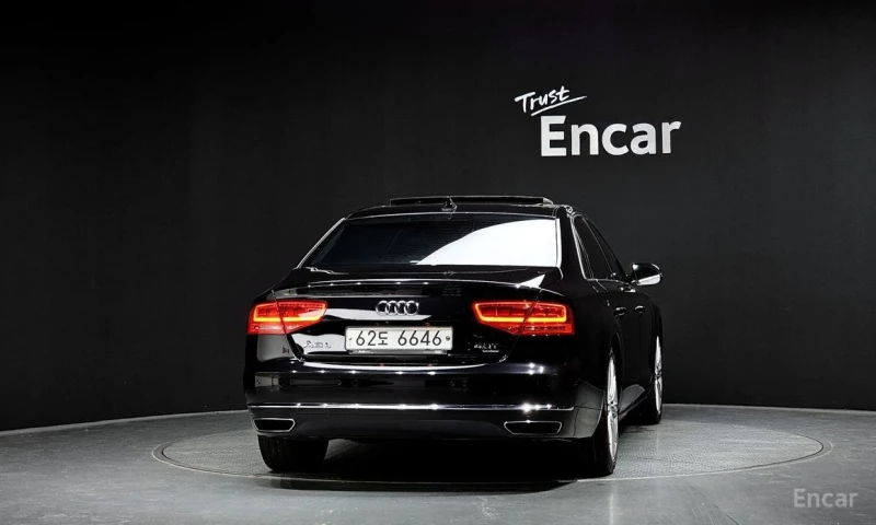Audi A8, снимка 4 - Автомобили и джипове - 52322745