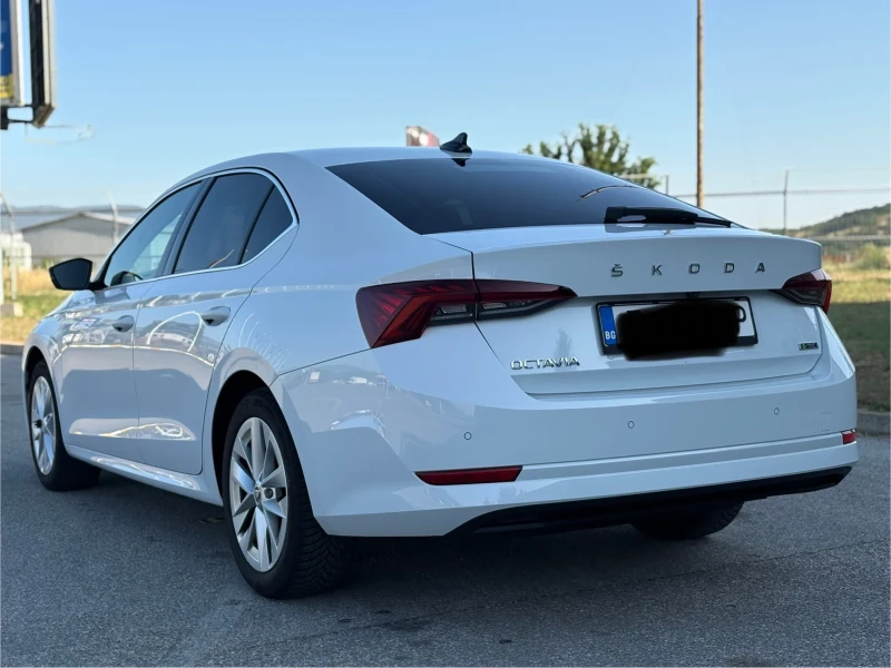 Skoda Octavia 1, 5 TSI, снимка 2 - Автомобили и джипове - 52676114