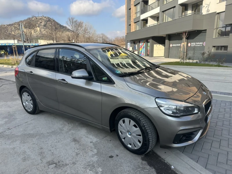 BMW 2 Active Tourer 218, снимка 2 - Автомобили и джипове - 53222656