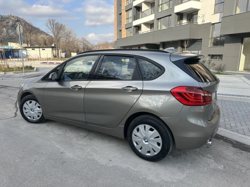 BMW 2 Active Tourer 218, снимка 4 - Автомобили и джипове - 53222656