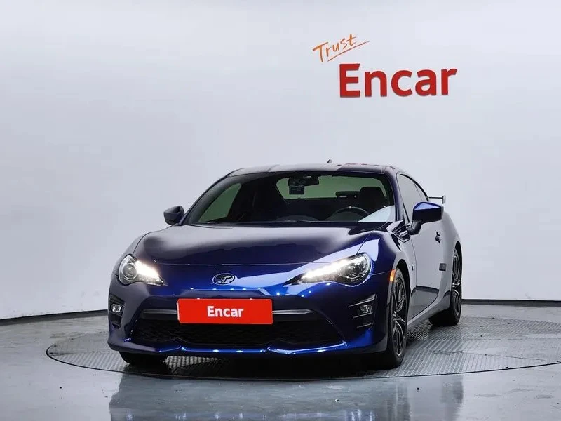 Toyota GT86 2.0 RWD, снимка 3 - Автомобили и джипове - 55430557