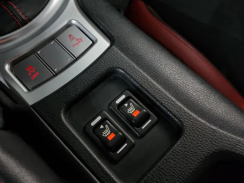 Toyota GT86 2.0 RWD, снимка 11 - Автомобили и джипове - 55430557