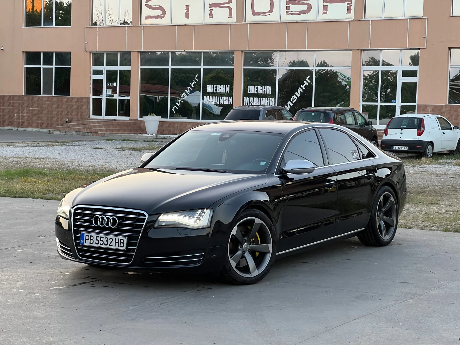 Audi A8 D4  - изображение 3