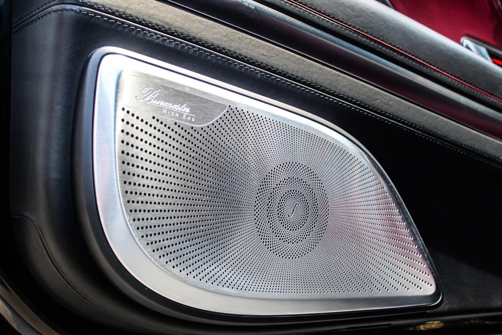 Mercedes-Benz S 63 AMG  Edition 1* 360 Burmester* Swarovski* 4 Matic* Ful - изображение 5