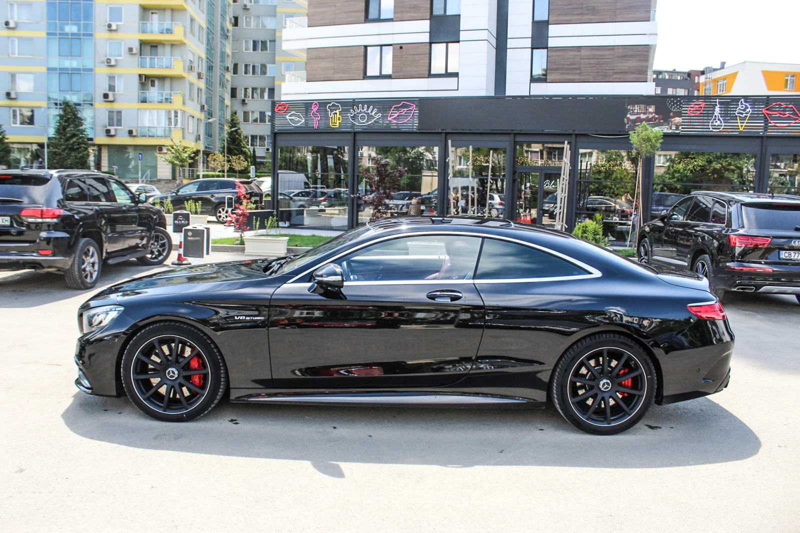 Mercedes-Benz S 63 AMG  Edition 1* 360 Burmester* Swarovski* 4 Matic* Ful - изображение 2