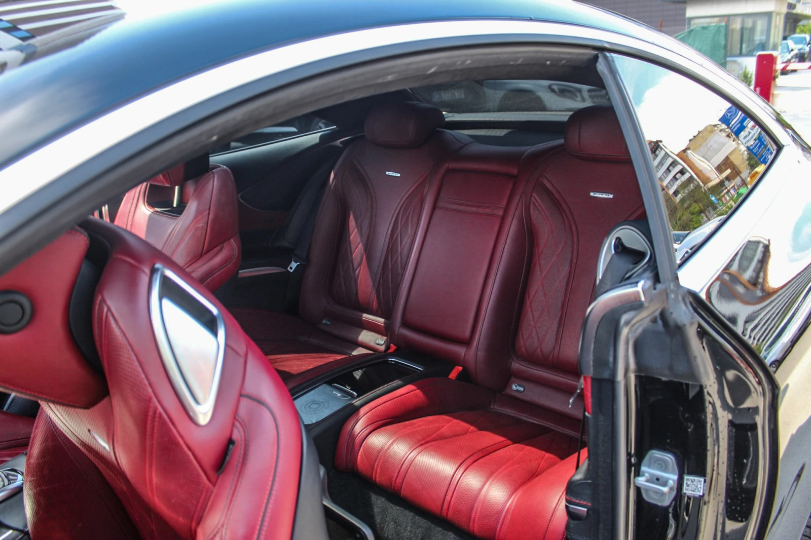 Mercedes-Benz S 63 AMG  Edition 1* 360 Burmester* Swarovski* 4 Matic* Ful - изображение 8