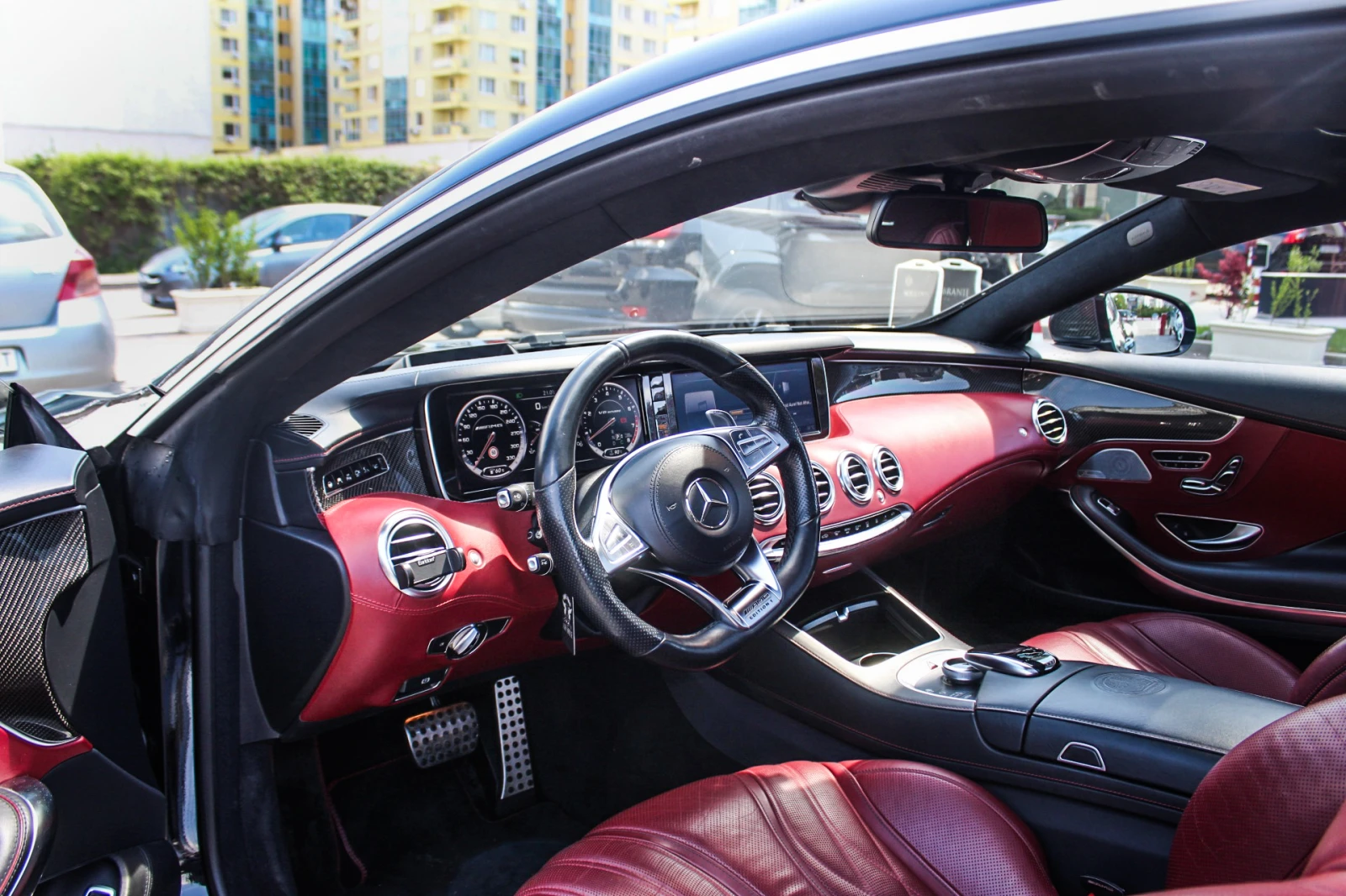 Mercedes-Benz S 63 AMG  Edition 1* 360 Burmester* Swarovski* 4 Matic* Ful - изображение 6