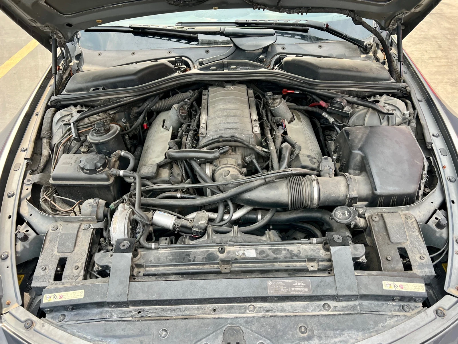 BMW 645 4.4 V8 LPG Recaro Каско - изображение 8