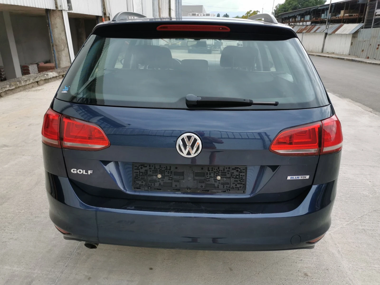 VW Golf 1.6TDI 110ps E6b  - изображение 6