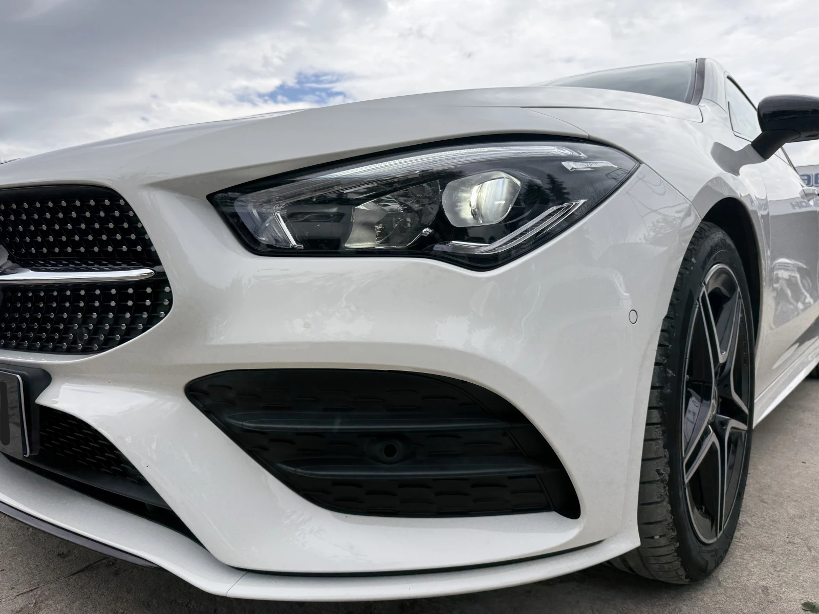 Mercedes-Benz CLA 220 4matic AMG line, MBUX, САМО 31 ХИЛ. КМ!!! - изображение 3