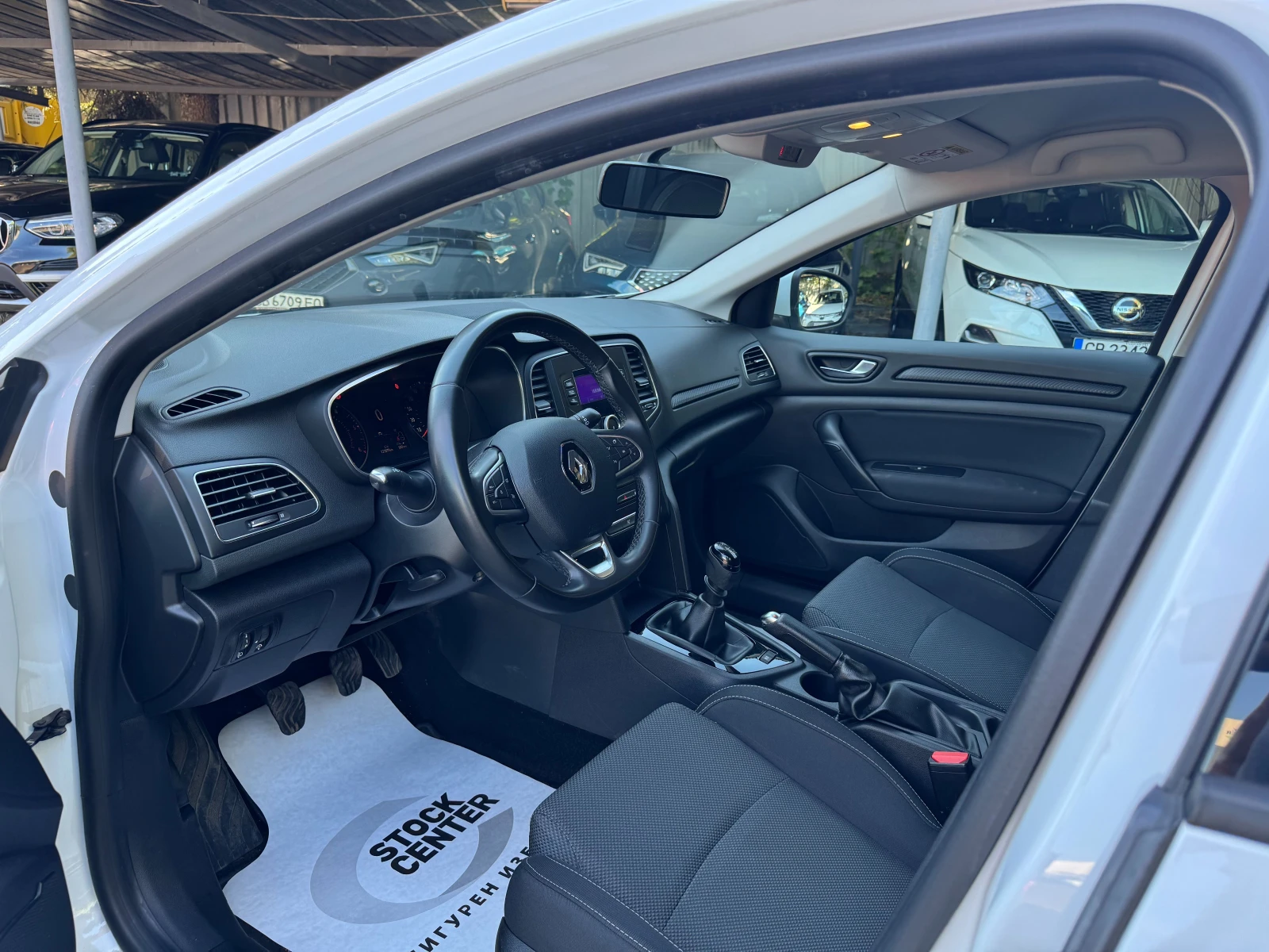 Renault Megane 1.5 dCi  115 к.с - изображение 7