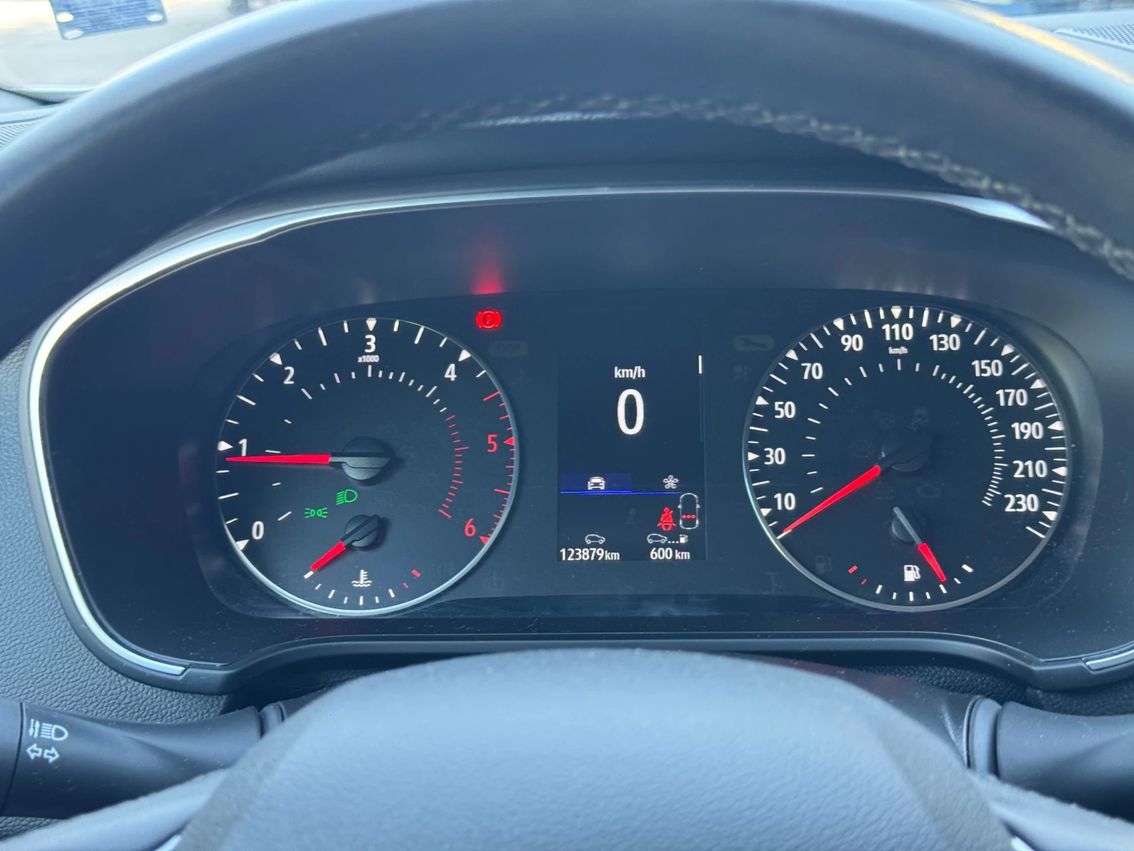 Renault Megane 1.5 dCi  115 к.с - изображение 10