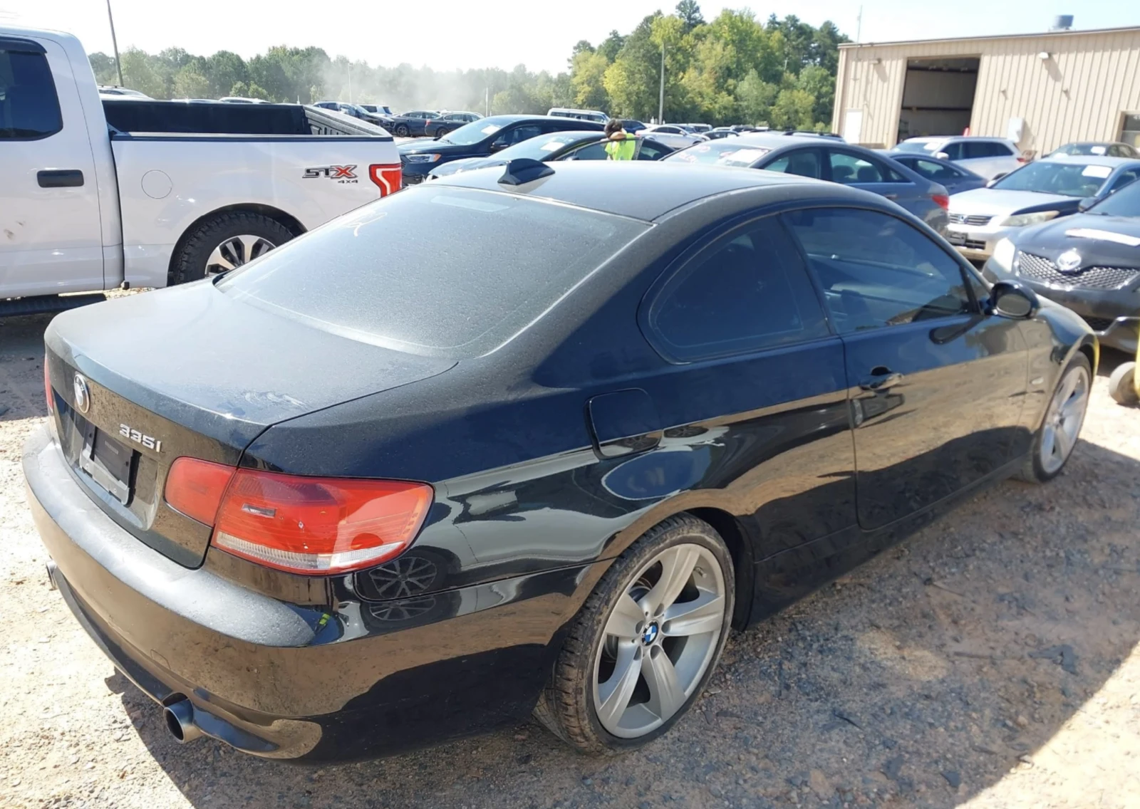 BMW 335  - изображение 4