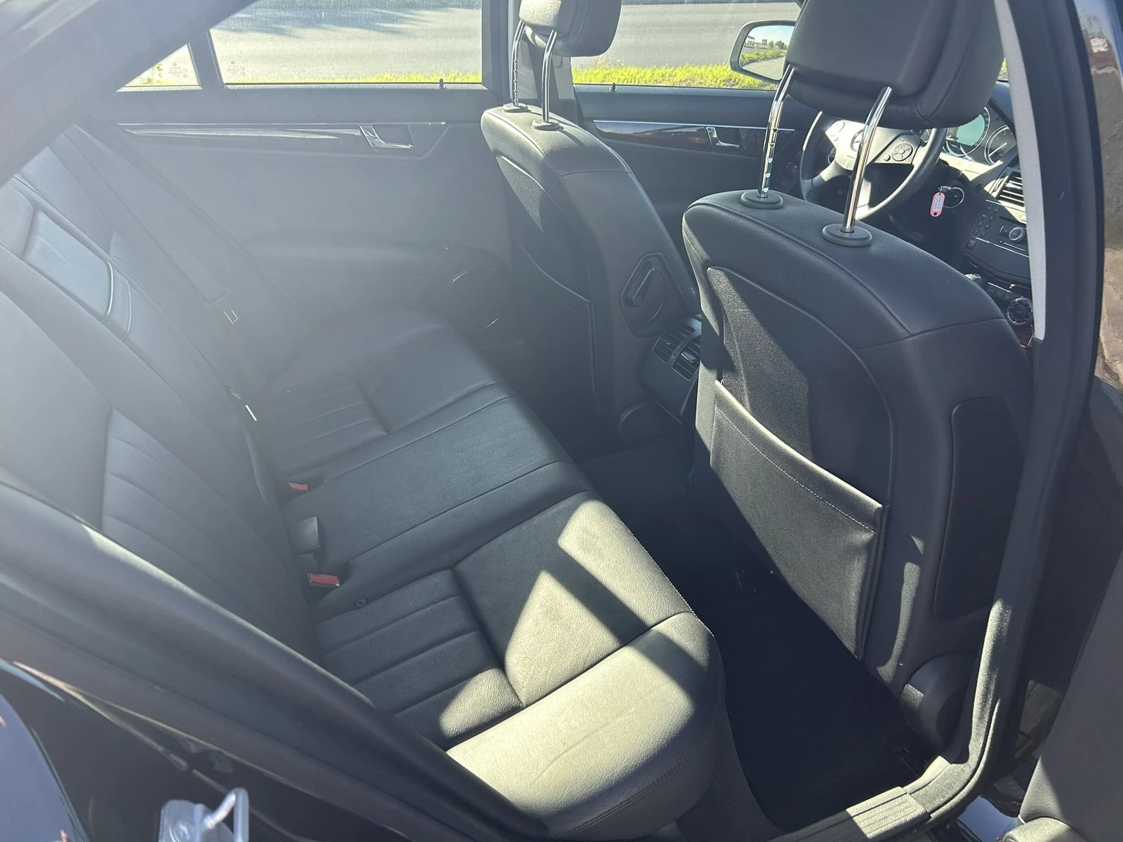 Mercedes-Benz C 250 ELEGANCE - изображение 10