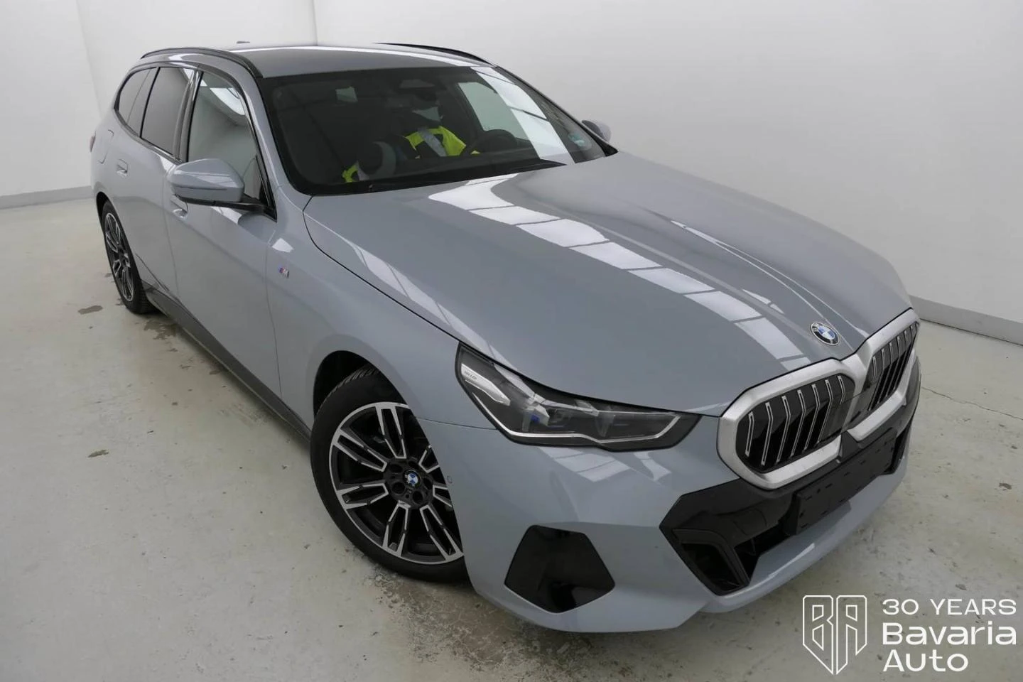 BMW 520 d Touring M Sport Paket Steptronic | Mobile.bg   4