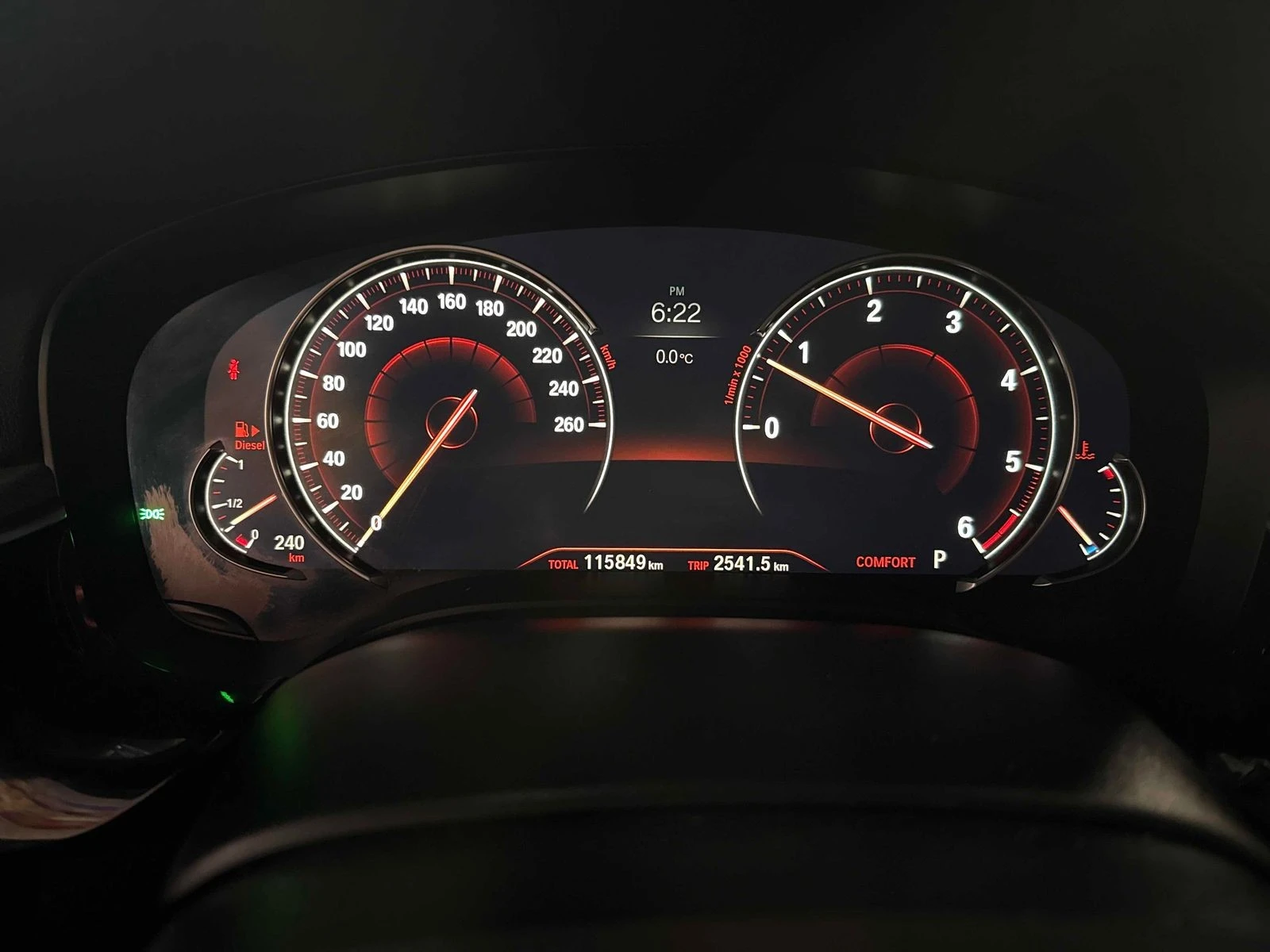 BMW 540 DIESEL С РЕГИСТРАЦИЯ & АВТО КРЕДИТ, снимка 11 - Автомобили и джипове - 53960429