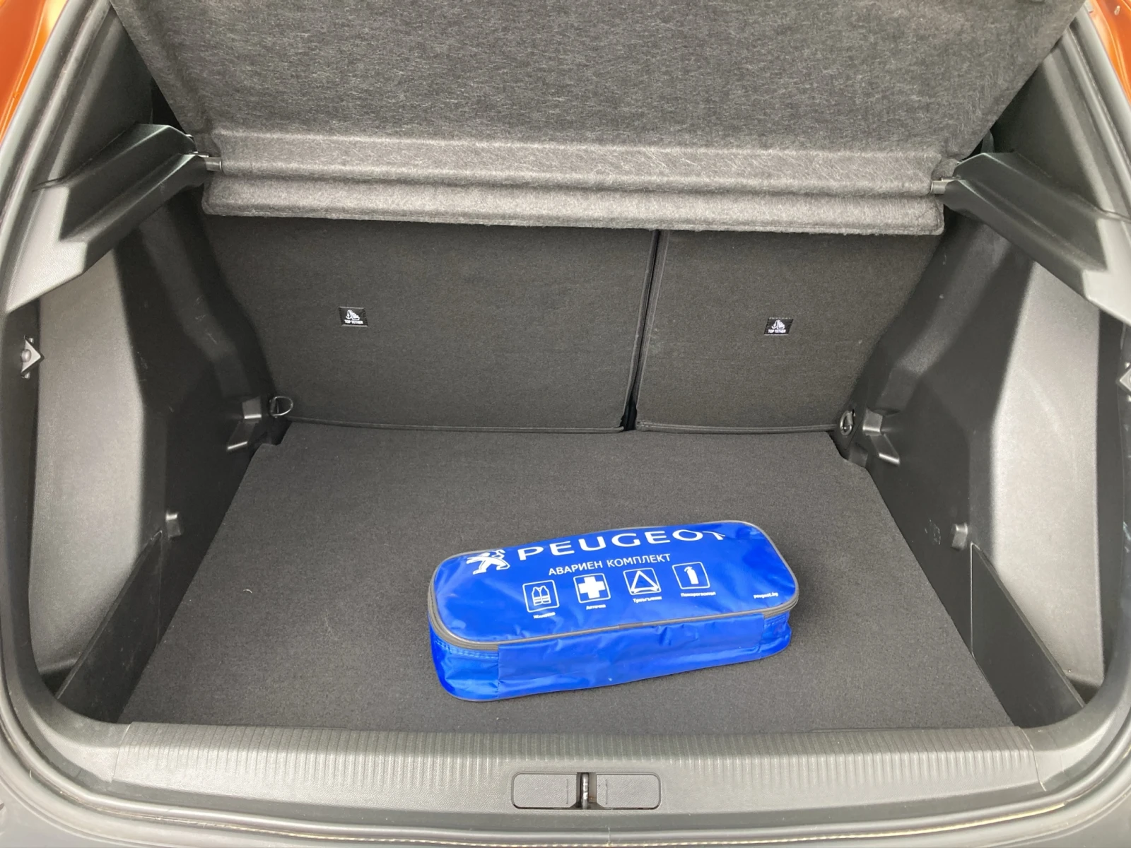 Peugeot 2008 New Line Up ACTIVE 1.2 PureTech 130 BVM6 EURO6, снимка 7 - Автомобили и джипове - 53963740