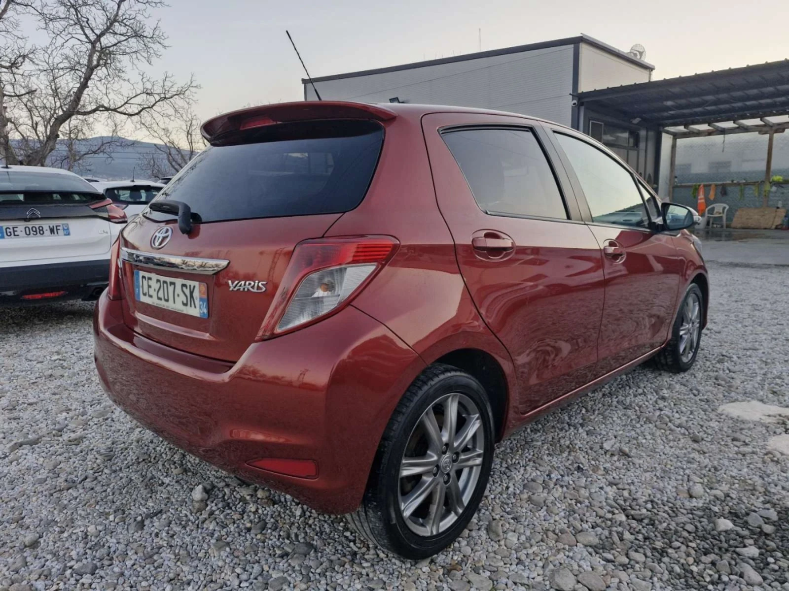 Toyota Yaris 1.4 D4D, снимка 6 - Автомобили и джипове - 53963672