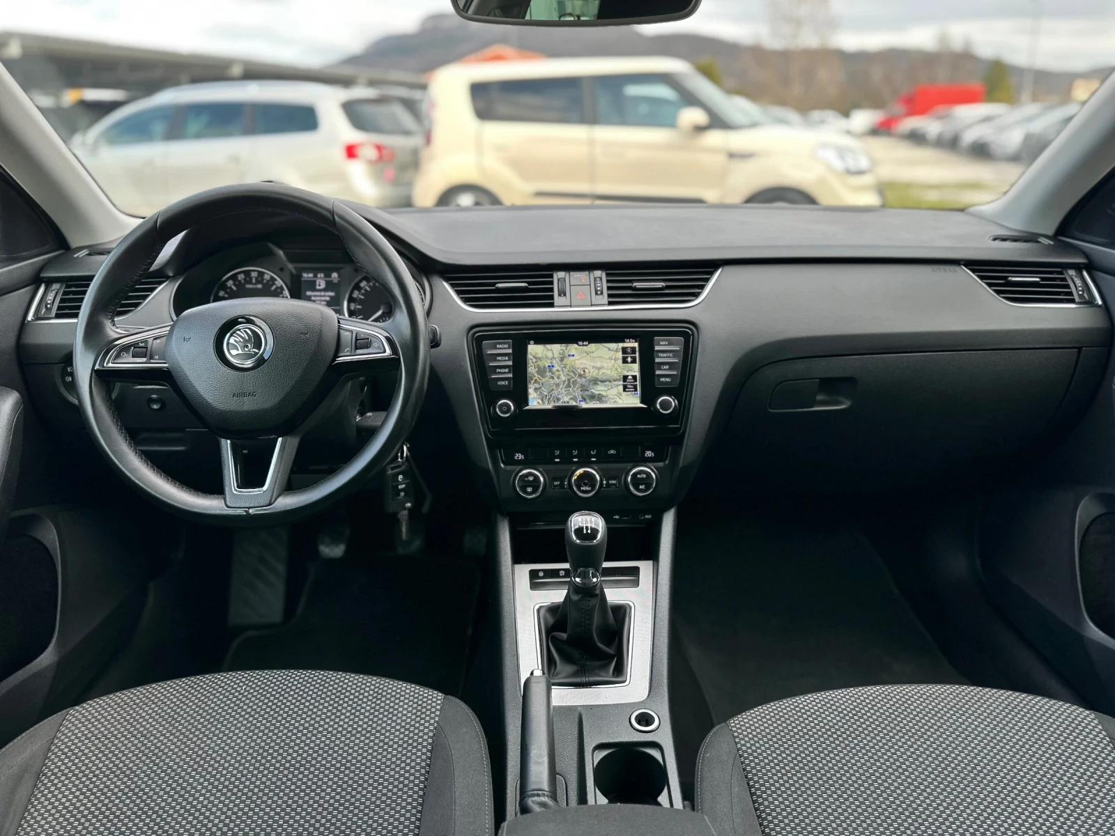 Skoda Octavia 1.6TDI~110�.�~EURO6 | Mobile.bg � ����������� 14