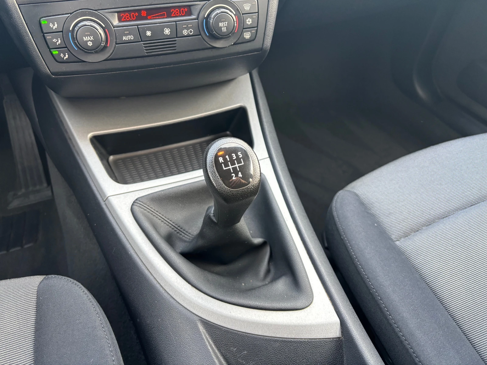 BMW 116 1.6i-116k.s, снимка 13 - Автомобили и джипове - 54109519