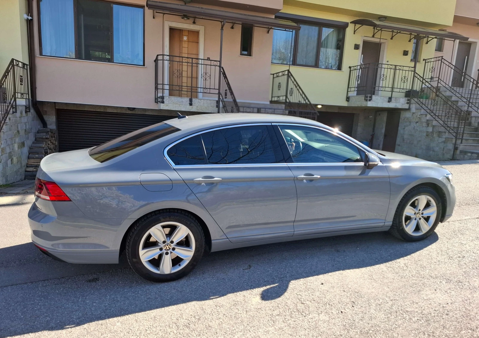 VW Passat Business, снимка 4 - Автомобили и джипове - 54111413