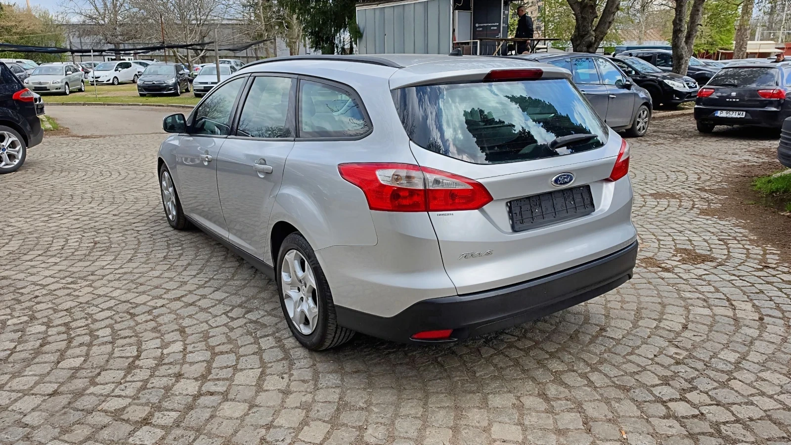 Ford Focus 1.6HDI FaceLift, снимка 6 - Автомобили и джипове - 54151877