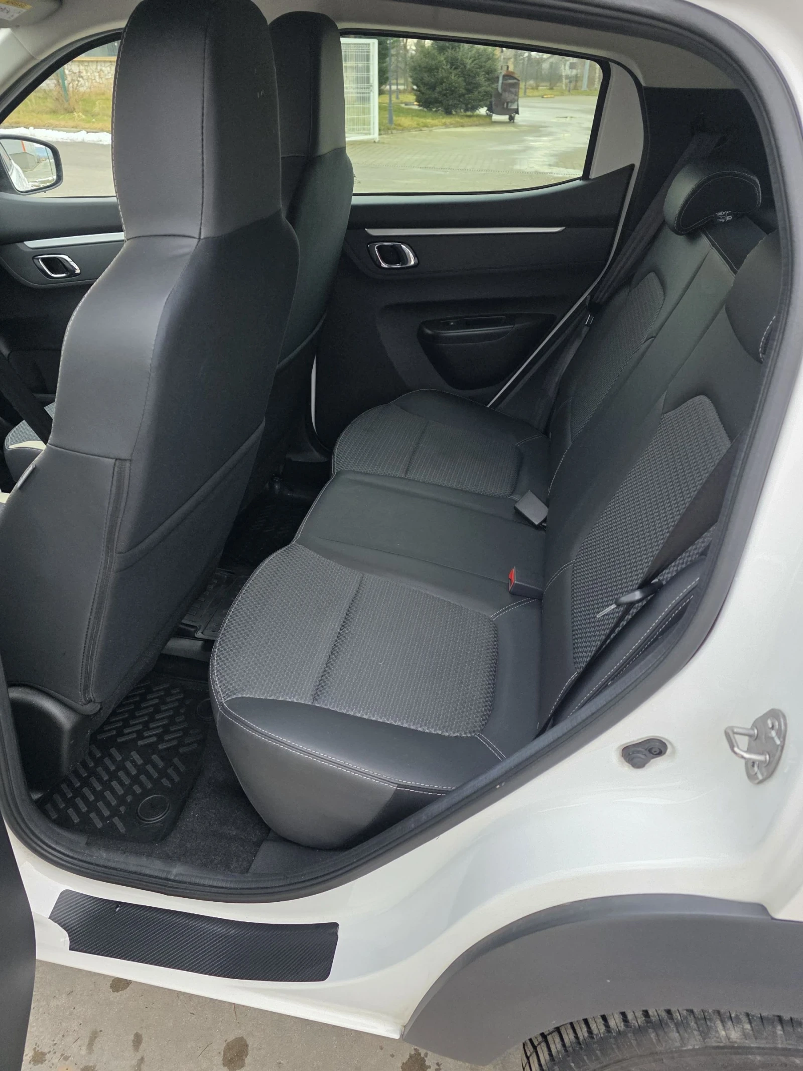 Dacia Spring, снимка 7 - Автомобили и джипове - 54172025