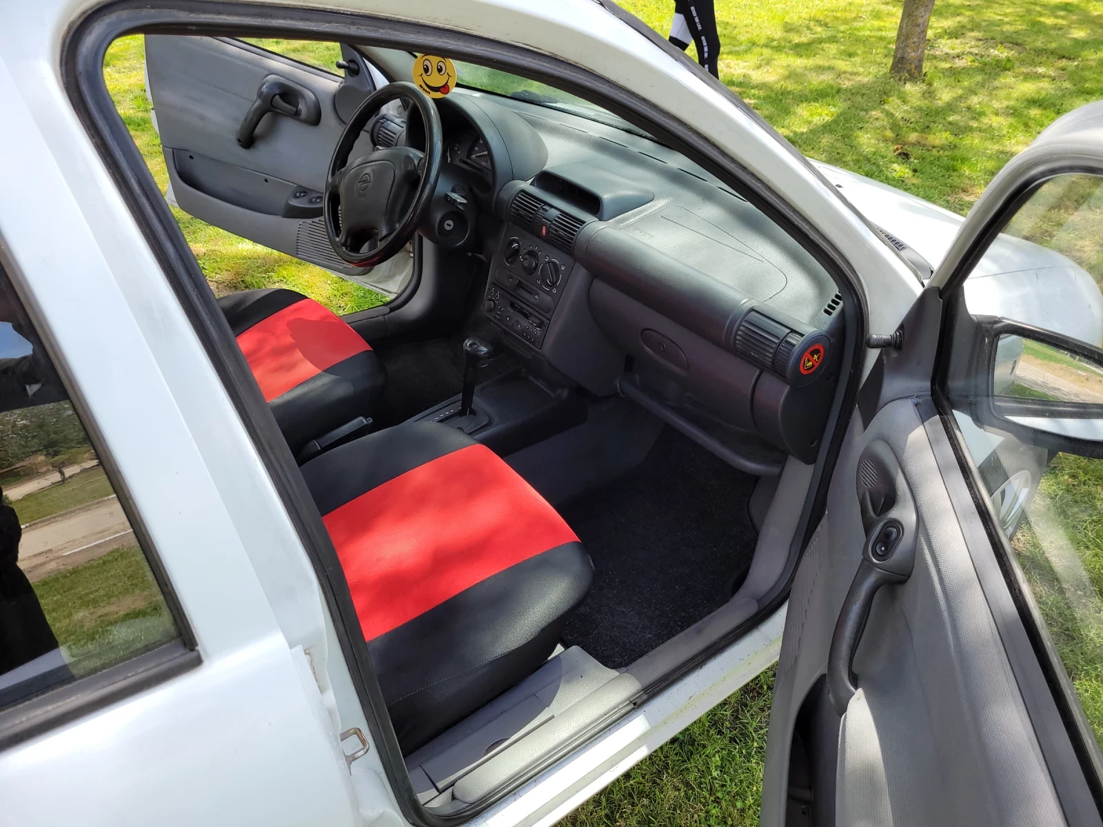 Opel Corsa, снимка 12 - Автомобили и джипове - 54397943