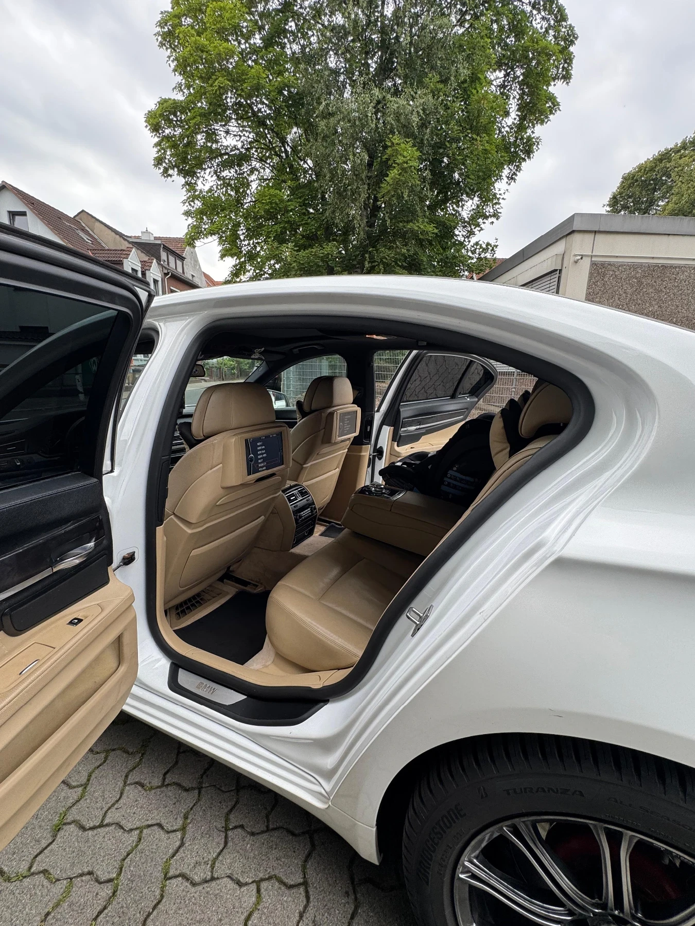 BMW 740 740D, снимка 17 - Автомобили и джипове - 54444775