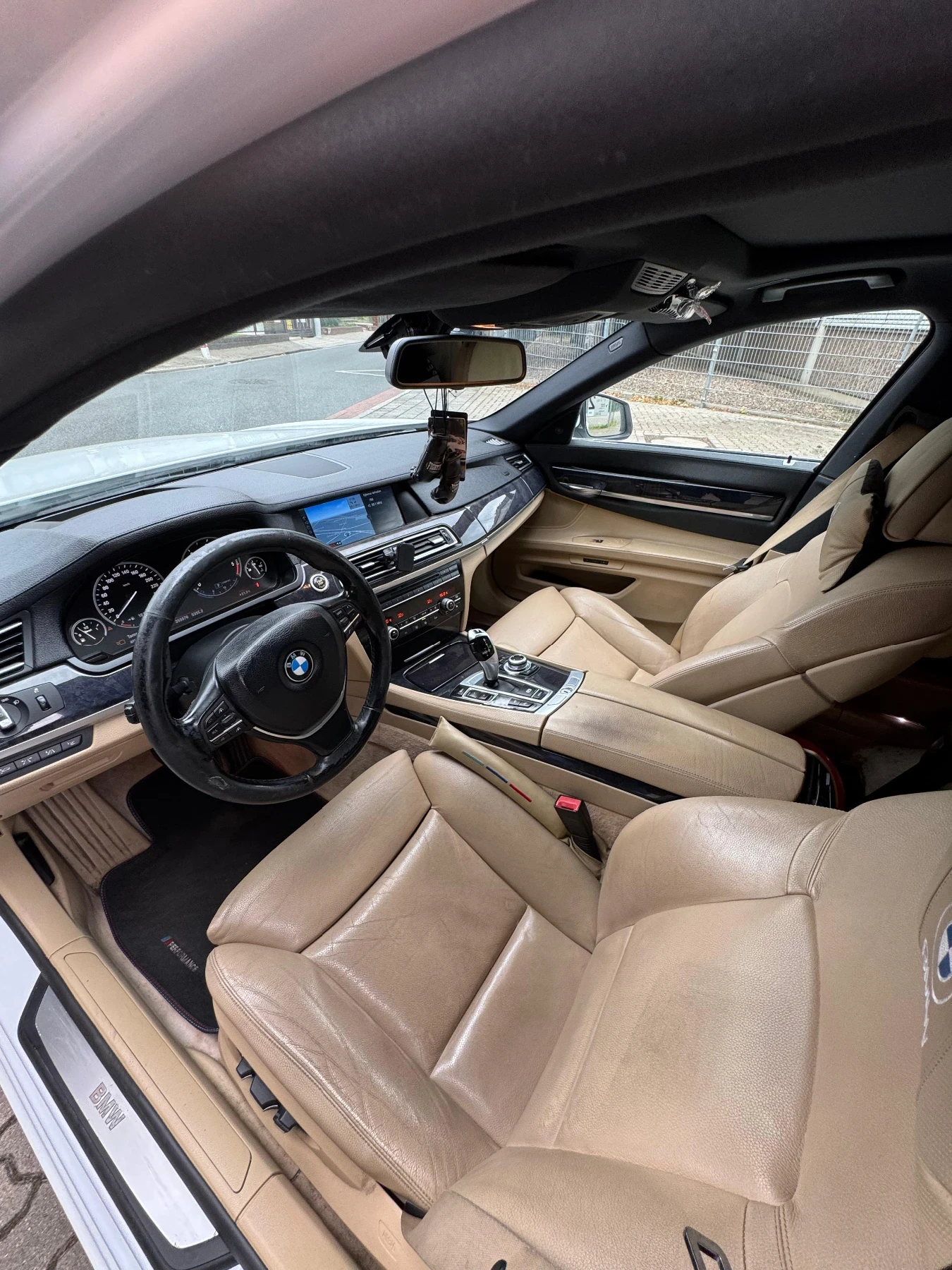 BMW 740 740D, снимка 10 - Автомобили и джипове - 54444775