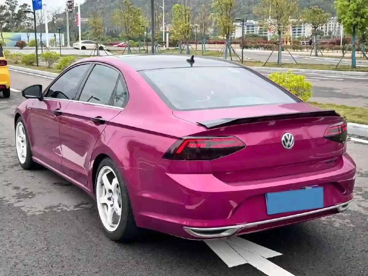 VW Passat, снимка 13 - Автомобили и джипове - 54569264
