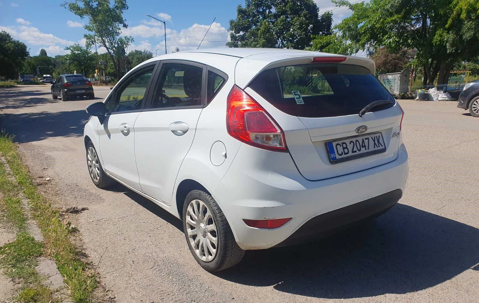 Ford Fiesta 1.5 TDCi, снимка 5 - Автомобили и джипове - 54903710