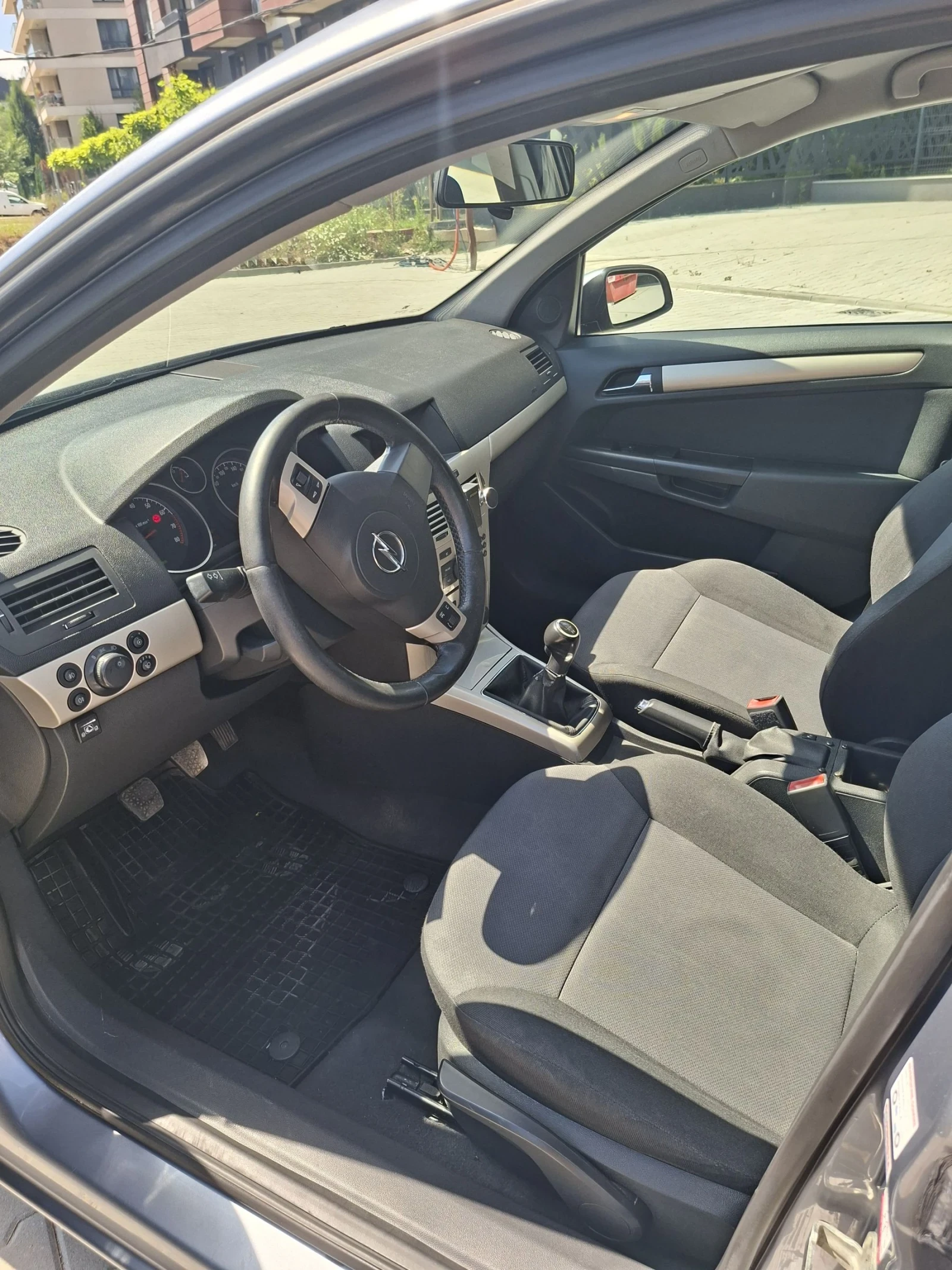 Opel Astra БЕНЗИН-ГАЗ, снимка 9 - Автомобили и джипове - 55155347