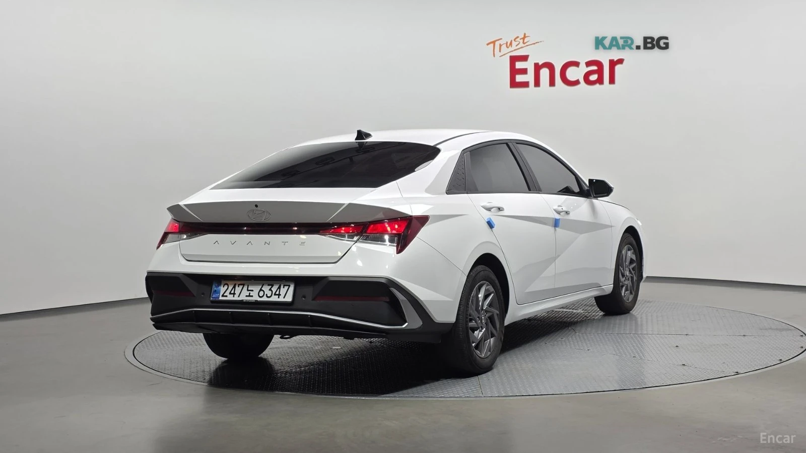 Hyundai Elantra * 1.6* MODERN* КОЖА* ПОДГРЕВ* ОБДУХВАНЕ* NAVI* LED, снимка 2 - Автомобили и джипове - 55259692