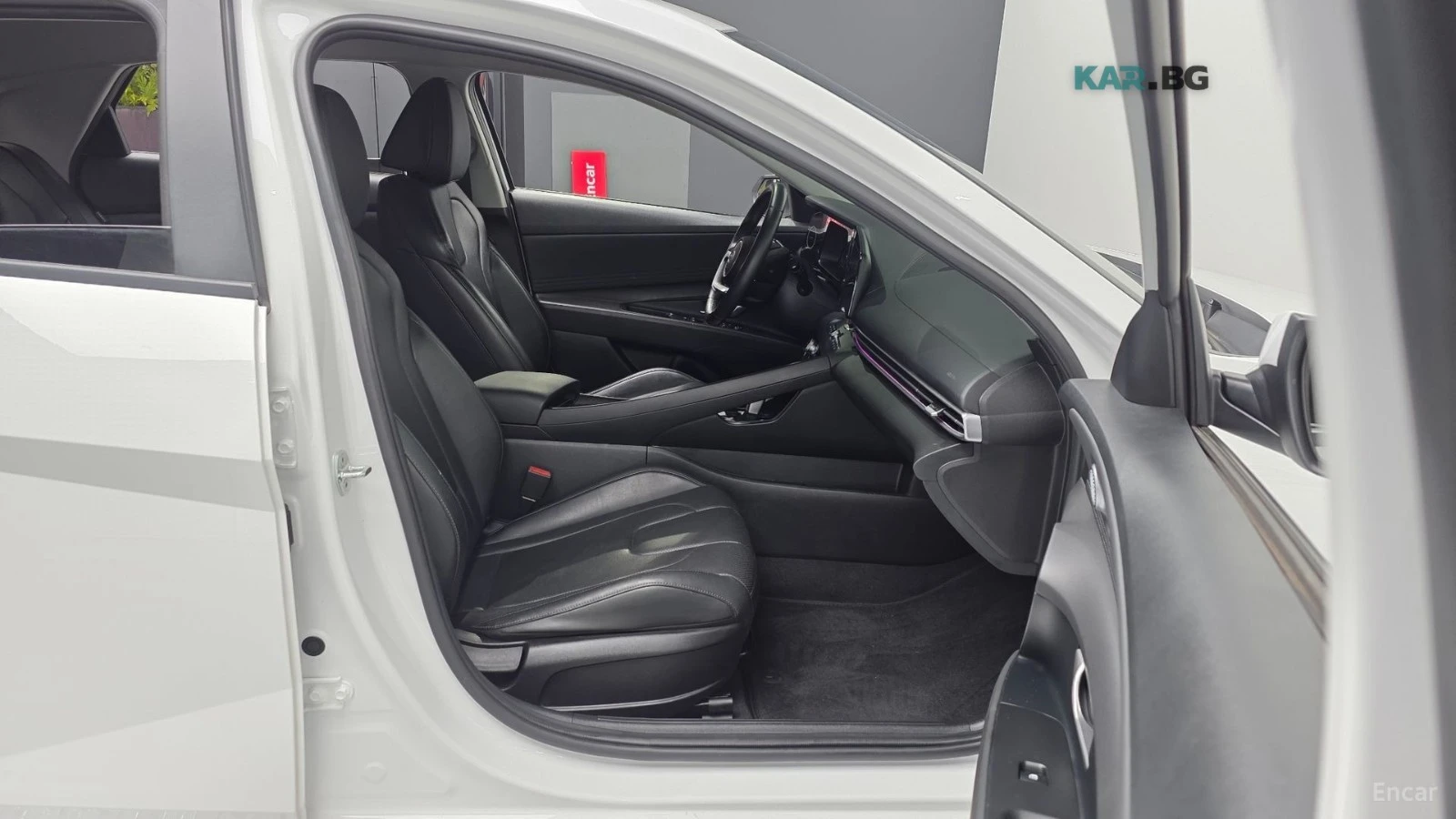 Hyundai Elantra * 1.6* MODERN* КОЖА* ПОДГРЕВ* ОБДУХВАНЕ* NAVI* LED, снимка 10 - Автомобили и джипове - 55259692