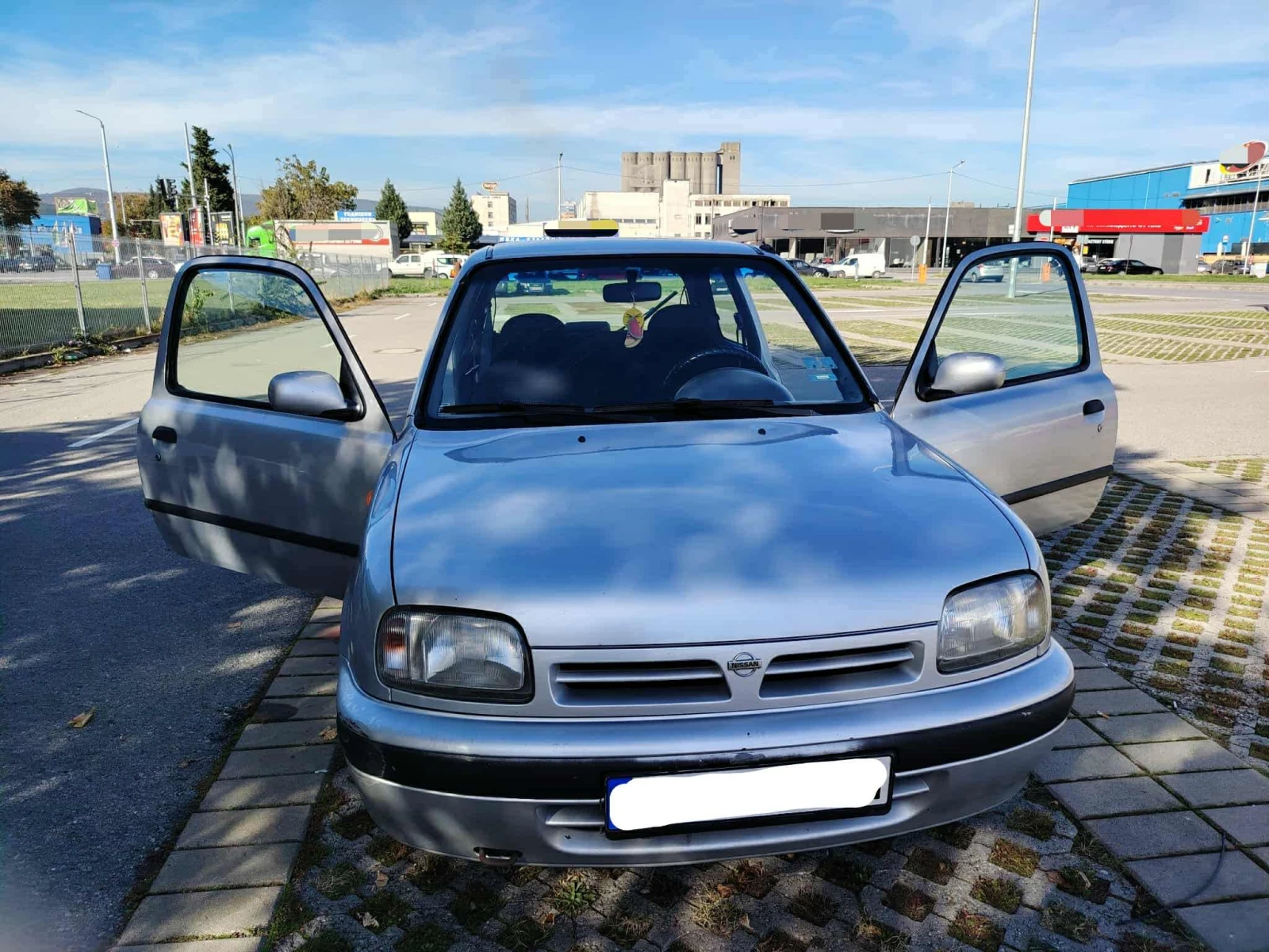 Nissan Micra K11, снимка 3 - Автомобили и джипове - 55387317