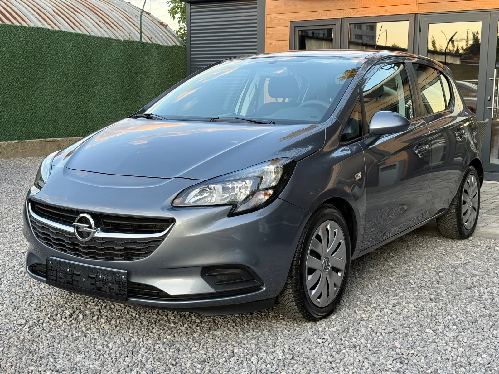 Opel Corsa 1.2i/69hp/50 000 km/Италия/Сервизна История/Евро6